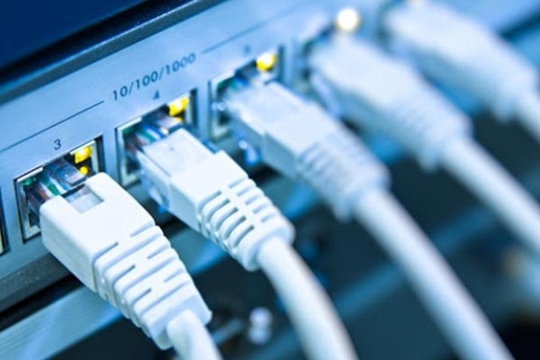 دسته‌بندی محصولات دیجیتال در فروشگاه کالای دیجیتال پاکسد