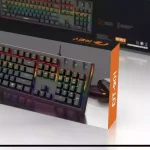 کیبورد مکانیکال D-NET DT901 با نور RGB و صدای نرم، مناسب تایپ سریع و دقیق