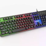 نور RGB رنگارنگ کیبورد D‑NET DT996 با تنظیم حالت‌های نوری متنوع برای محیط کار یا گیمینگ جذاب‌تر